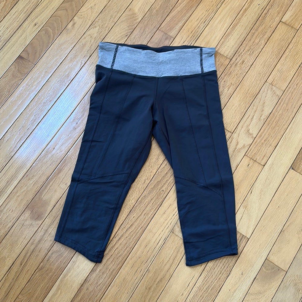 Lululemon crops